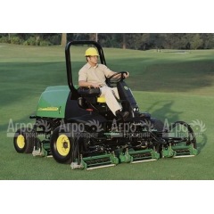 Бензиновая газонокосилка для фейрвея  Jonh Deere - 3235 С  в Иваново