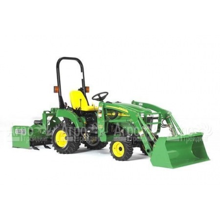 Многофункциональный минитрактор John Deere 2320 в Иваново